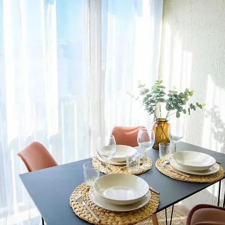 Magnifique Ac Terrasse-plage A Pied-parking Prive Apartament *